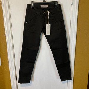 Fly Girl women's size 25 lightweight material stretch skinny tapered crop pants